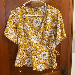 Tie Wrap Floral Shirt
